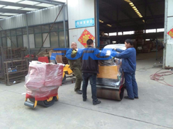 福瑞得機(jī)械座駕壓路機(jī)，手扶壓路機(jī)包裝發(fā)貨