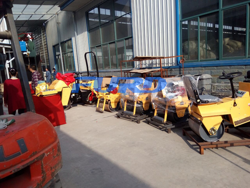 福瑞得機(jī)械座駕壓路機(jī)，手扶壓路機(jī)，小型灌縫機(jī)，井蓋切割機(jī)及時發(fā)貨