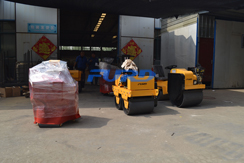 福瑞得機(jī)械手扶雙輪壓路機(jī)，手扶單輪壓路機(jī)，座駕壓路機(jī)及時(shí)包裝發(fā)貨
