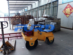 福瑞得機(jī)械座駕壓路機(jī)、手扶壓路機(jī)準(zhǔn)備發(fā)貨