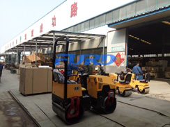 今日福瑞得微動(dòng)態(tài)--福瑞得機(jī)械小型壓路機(jī)發(fā)往北京、福建等地